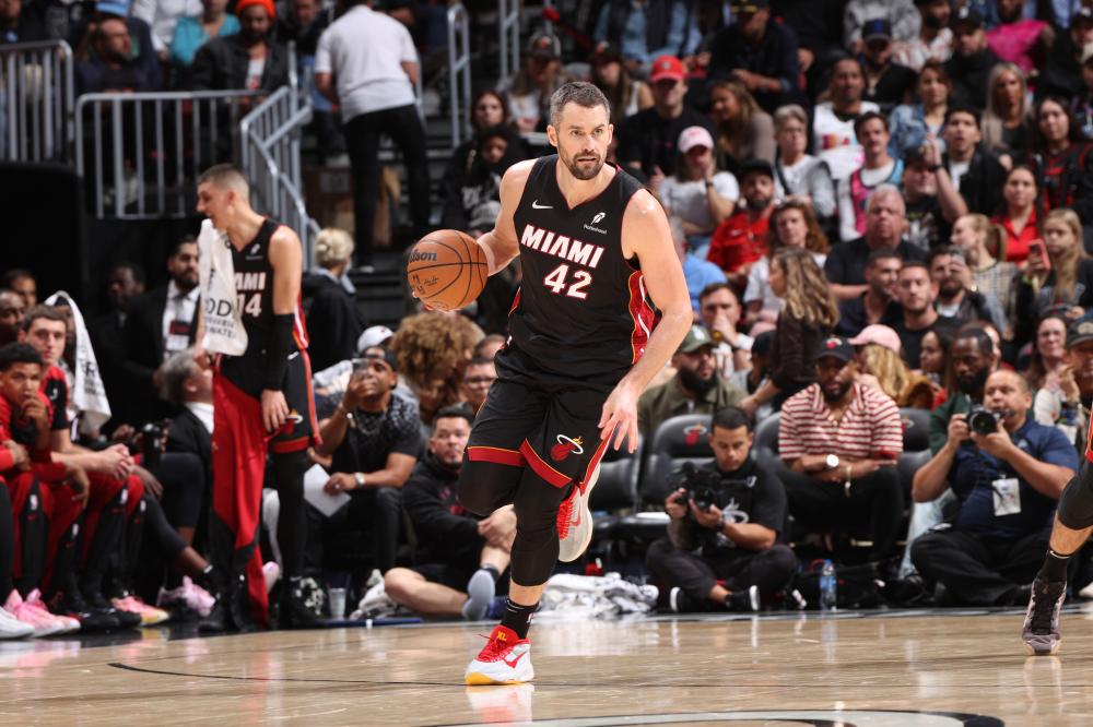 致了羽毛球 致了羽毛球